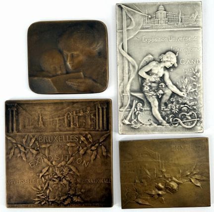 [MEDAGLIA]
Set di 3 medaglie in bronzo di Ovide Ye