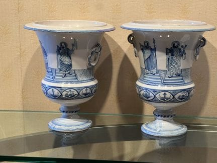 PAIR OF MEDICIS VASES made of earthenware, decorat