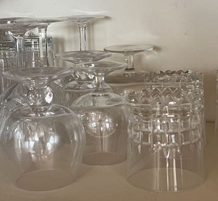 PARTIE DE SERVICE de verres en cristal comprenant 