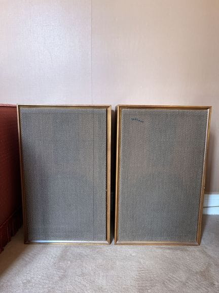 PAIR OF CABASSE SPEAKERS
64 x 40 x 31 cm