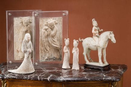 CINA, Epoca TANG (618-907)
Tre dame di corte in te