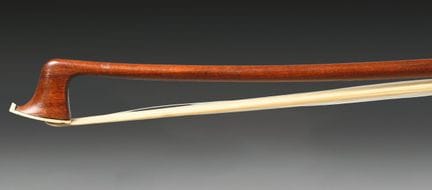 Archet de Violon fait vers 1915-1920 de : MORIZOT 