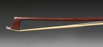 Archet de Violon fait vers 1850 de : PECCATTE Domi