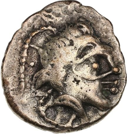 NAMNETES, région de Nantes
Quart de statère d'or c