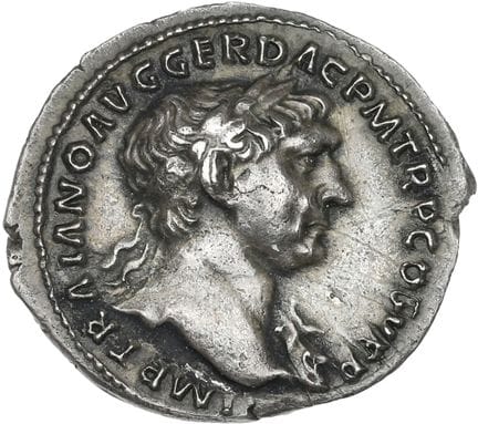 TRAJAN (98-117)
Denier. 
Son buste lauré à droite.