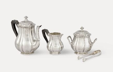 Louis XIV style.
Silverware: Silver tea set consis