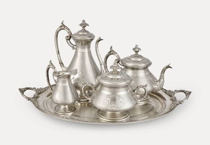 Dutch craftsmanship.
Silverware: Coffee and tea se