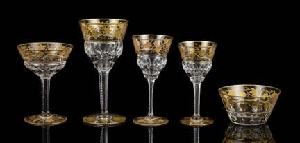 Val Saint-Lambert.
Verrerie: Service de verres en 