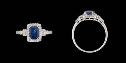 Opera contemporanea.
Gioiello: Anello in oro bianc