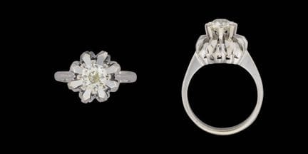 Gioielleria.
Gioiello: Anello in oro bianco imprez