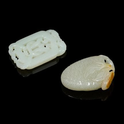 DOS COLGANTES DE JADE BLANCO CHINO