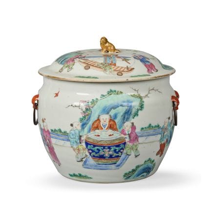 JARRA CHINA DE LA FAMILLE ROSE CON TAPA, CON MOTIV