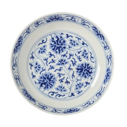 PLATO CHINO AZUL Y BLANCO CON MOTIVO DE «LOTO»