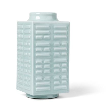 VASO QUADRATO CINESE CON SMALTO CELADON E MOTIVO “