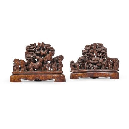 PAR DE TALLAS CHINAS DE MADERA