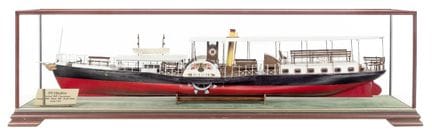 MAQUETTE D'EXPOSITION À L'ÉCHELLE 1:33 DU BATEAU À