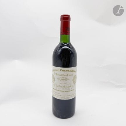1 B CHÂTEAU CHEVAL BLANC (T.L.B.+; e.a; 1 accroc b