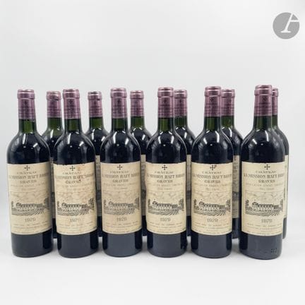 12 B CHÂTEAU LA MISSION HAUT-BRION (9 T.L.B.+ ou m