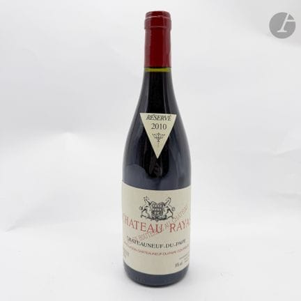 1 B CHÂTEAUNEUF DU PAPE Rouge, Château Rayas, 2010