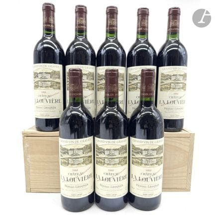 8 B CHÂTEAU LA LOUVIÈRE Rouge (1 B.G.), Pessac-Léo