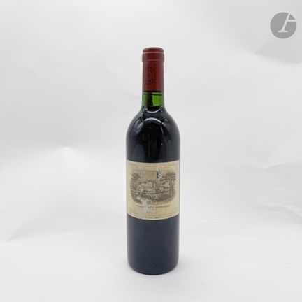1 B CHÂTEAU LAFITE ROTHSCHILD (B.G; e.t.a.), GCC1 