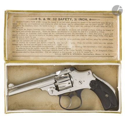 Revolver Smith &amp; Wesson, Safety Hammerless, a 