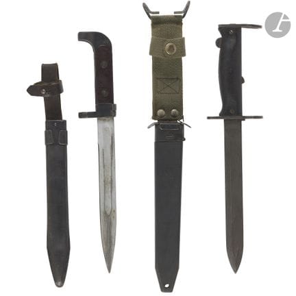 Tre baionette:
- Baionetta francese modello 56.
Fo