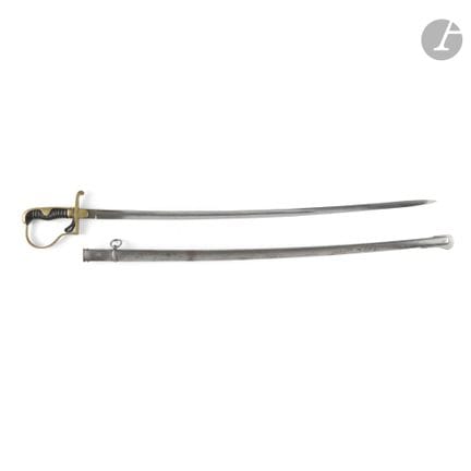 Sabre d’officier allemand.
Poignée vernie avec fil