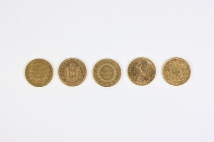 Lot de 5 pièces de 20 francs or comprenant Napoléo