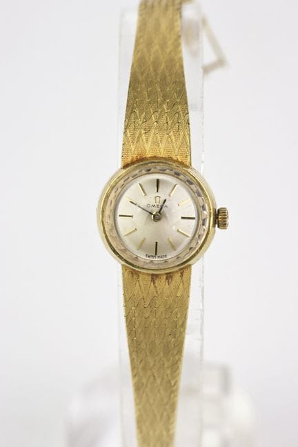 Omega, ladies' watch from the 1960s in yellow gold