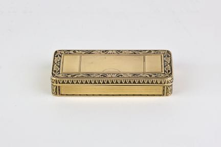 Tabatière du début du XIXe siècle en or jaune (750