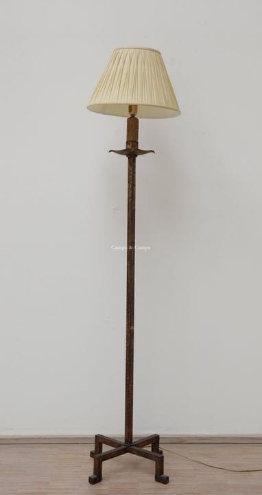 -  Lampadaire dans le style de Maison Baguès   H =