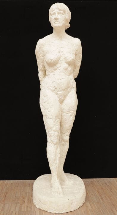VAN DER LAAR MARIA (XX) Femme nue debout. Plâtre, 