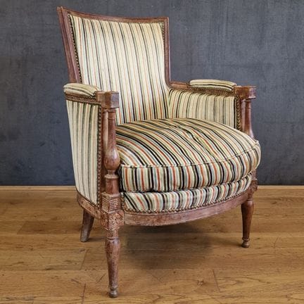 SEDIA BERGERE con schienale cabriolet a cappuccio 