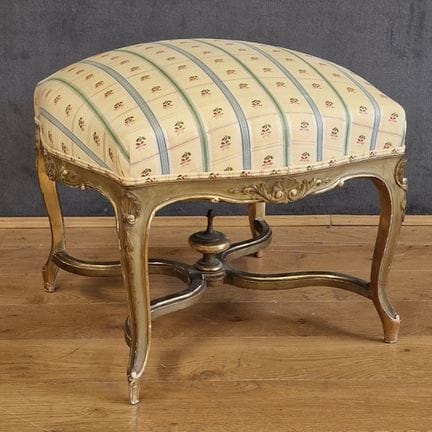 SCAGLIETTO dalla forma sinuosa in stile Reggenza -