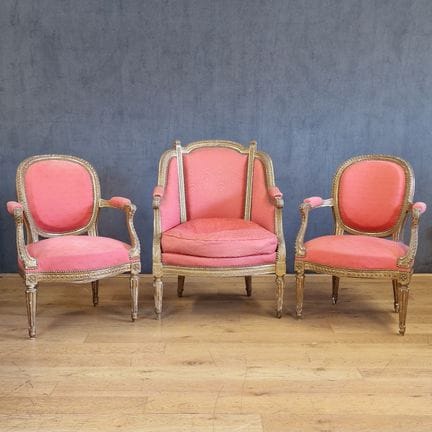 COMBINAZIONE DI UNA POLTRONA BERGER con schienale 