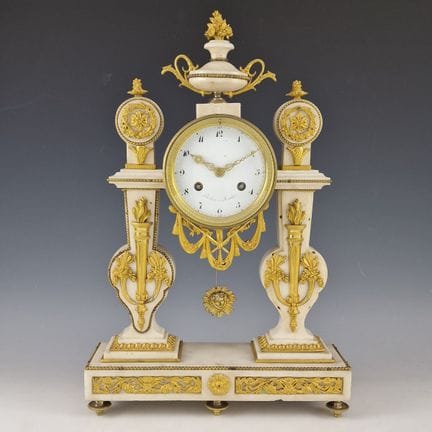BELLISSIMO OROLOGIO A PORTICO dell’epoca Luigi XVI