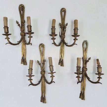SET DI QUATTRO  APPLIQUE ELETTRICHE A DUE BRACCI i