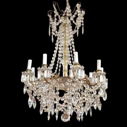 LAMPADARIO A NOVE BRACCI della fine del XIX secolo