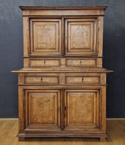 17th-century two-part sideboard with a recessed up