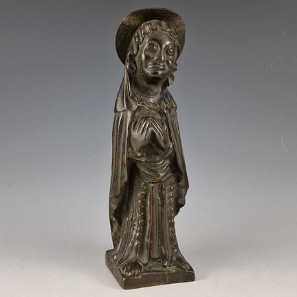 STATUETTE DER MARIA MIT HEILIGEN AURA im romanisch