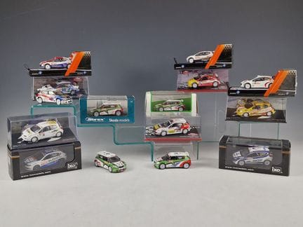 CONJUNTO DE 15 COCHES EN MINIATURA DEL RALLY DE MO