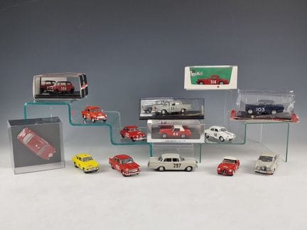 CONJUNTO DE 14 COCHES EN MINIATURA DEL RALLY DE MO