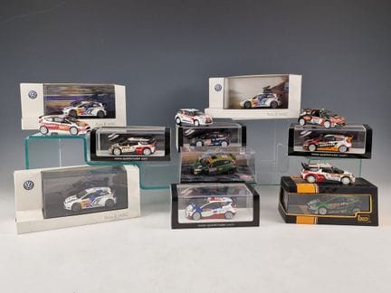 CONJUNTO DE 13 COCHES EN MINIATURA DEL RALLY DE MO