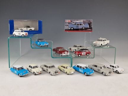CONJUNTO DE 15 COCHES EN MINIATURA DEL RALLY DE MO
