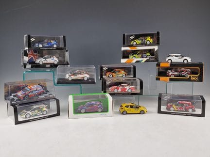CONJUNTO DE 14 COCHES EN MINIATURA DEL RALLY DE MO