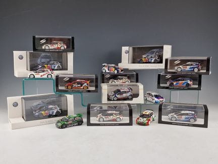 CONJUNTO DE 16 COCHES EN MINIATURA DEL RALLY DE MO