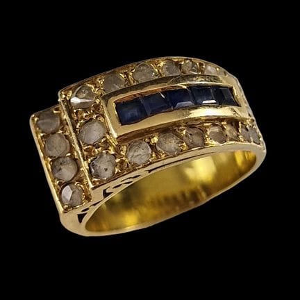 ANILLO GEOMÉTRICO de la época Art Déco, en oro ama