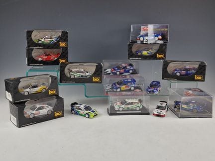 CONJUNTO DE 15 COCHES EN MINIATURA DEL RALLY DE MO