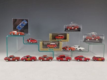 CONJUNTO DE 15 COCHES EN MINIATURA DEL RALLY DE MO